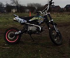 2 125cc stomp pitbikes - Image 6/8