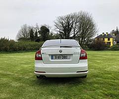 2011 Skoda Octavia vRS TDI CR LOW MILES - Image 3/8