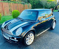2005 MINI One - Image 7/7