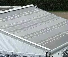 Omnistor Awning
