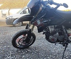Suzuki drz400