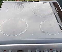 Indesit cooker