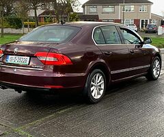 Skoda superb 2.0 diesel . AUTO
