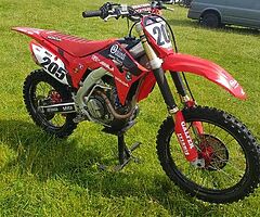 2017 Honda CRF - Image 4/6