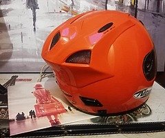 Mint Helmet