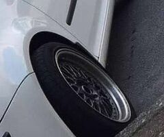Mk5 Leather seats and alloys pricw in description