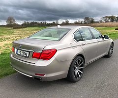 11 BMW 740D , 306BHP, Automatic - Image 5/10