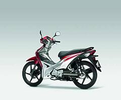 Honda wave 110i 2015 

As new condition 

Very well looked after 
...