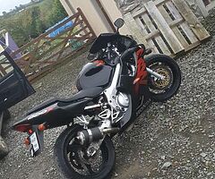 Cbr 600 f4