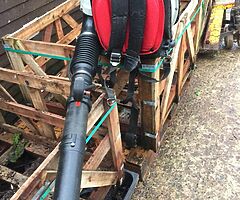 Leaf blower