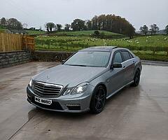 2009 Mercedes-Benz E-Class - Image 5/7