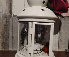 Lanterns and terracotta pots "robins appear when loved ones loved"