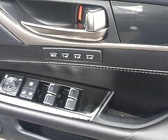 162 LEXUS GS300H EXECUTIVE EDITION 2.5 HYBRID. ONLY AN AMAZINGLY LOW 12 237 MILES FROM NEW. - Image 6/10