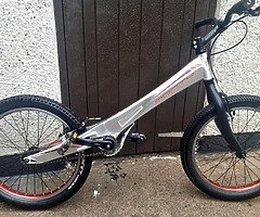 MONTY BICYCLE TRIALS BIKE