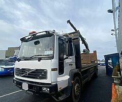 FOR SALE: VOLVO FL 250