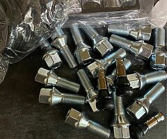 19s alloys brand new in box 5/112 - Image 4/5