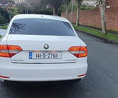 Skoda Superb Ambition 1.6 Tdi. 6 speed Manual. 169k klms. . Half leather. Nct 9/22. Tax end Feb 21. - Image 5/10
