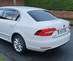 Skoda Superb Ambition 1.6 Tdi. 6 speed Manual. 169k klms. . Half leather. Nct 9/22. Tax end Feb 21. - Image 7/10