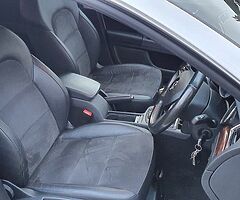 Skoda Superb Ambition 1.6 Tdi. 6 speed Manual. 169k klms. . Half leather. Nct 9/22. Tax end Feb 21. - Image 9/10