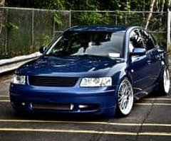 Car - Image 3/6