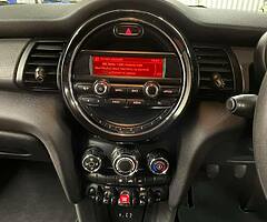 2018 MINI COOPER - Image 4/10