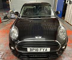 2018 MINI COOPER - Image 9/10