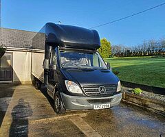 2011 Mercedes-Benz Sprinter - Image 4/10