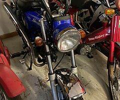 125 Dax Honda copy