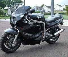 2021 Suzuki GSX-R - Image 4/7