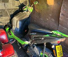 2005 AJP Scooter