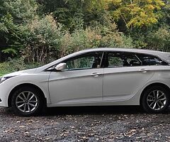 Hyundai i40 white estate - Image 4/10