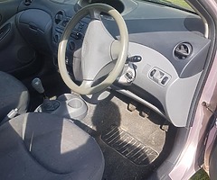 Toyota yaris - Image 6/7