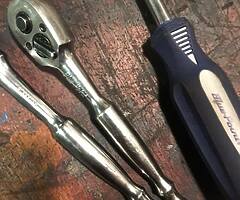 Blue point 1/4 set sold by snap on