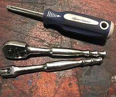Blue point 1/4 set sold by snap on