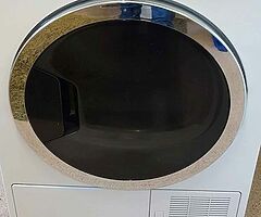 8kg GRUNDIG condenser drayer
