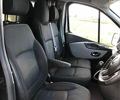2015 Renault Renault Traffic - Image 8/10