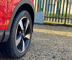 2016 Nissan Qashqai 1.6L | NEW NCT & TAX | LOW MILEAGE | WARRANTY
