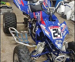 2008 Yamaha  Yfz450 - Image 3/4