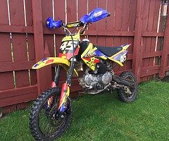 Stomp PitBike