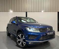 2015 Volkswagen Touareg - Image 5/10