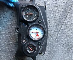 Cbr 600 f3 clocks