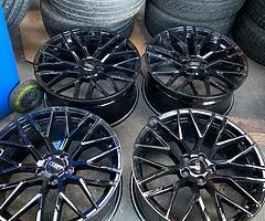 20” VEEMANN VC520 GLOSS BLACK AUDI VW 5x112 like new unmarked - Image 4/5