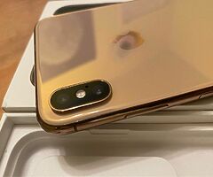 iPhone XS Max. 256GB. Unlocked