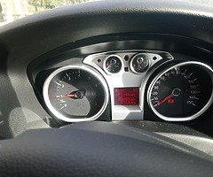 2011 Ford focus zetec 1.6 fsh, only 61k miles, mot may 21. Swap px - Image 4/10