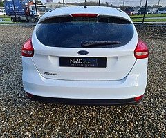 Ford Focus Zetec - Image 6/10