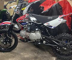 Stomp 120cc 4 stroke pitbike