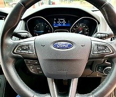 Titanium X Ford Focus 2017 Diesel - Image 8/10