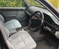 1995 Merc W124 series taxed and tested - Image 9/9
