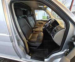 2013 Volkswagen Transporter - Image 3/8