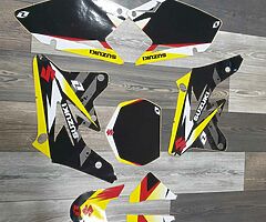 Suzuki rm rmz 125 250 graphics